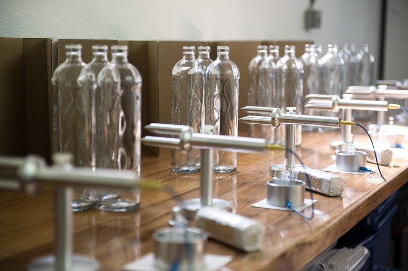 Programming the Flaska glass water bottles